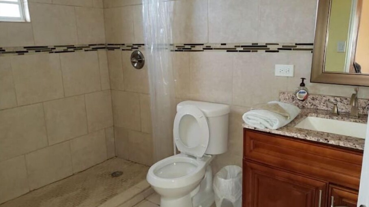 Photo of Bathroom in Testman
