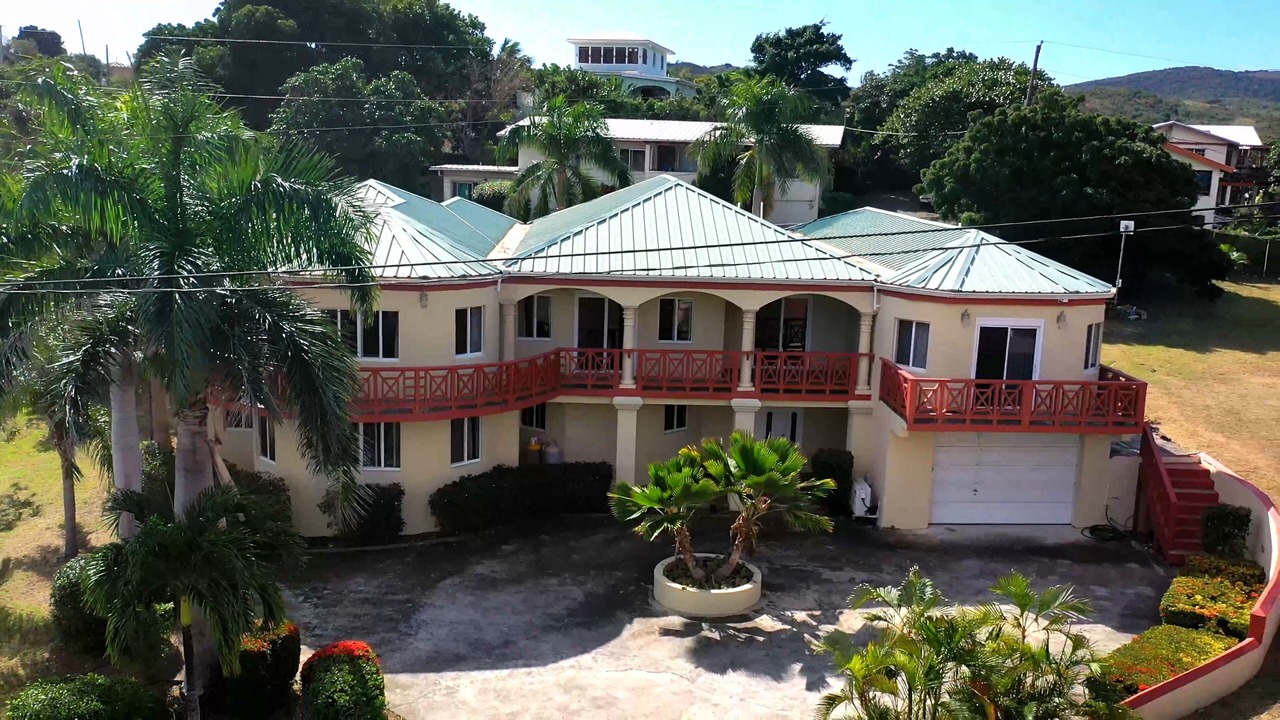Photo of Outdoor in Estate Mount Pleasant East 1
