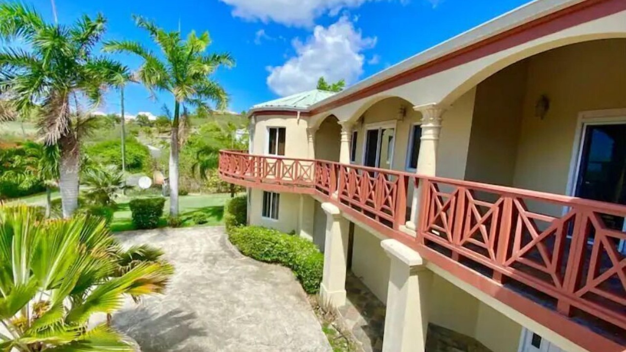 Photo of Outdoor in Estate Mount Pleasant East 1