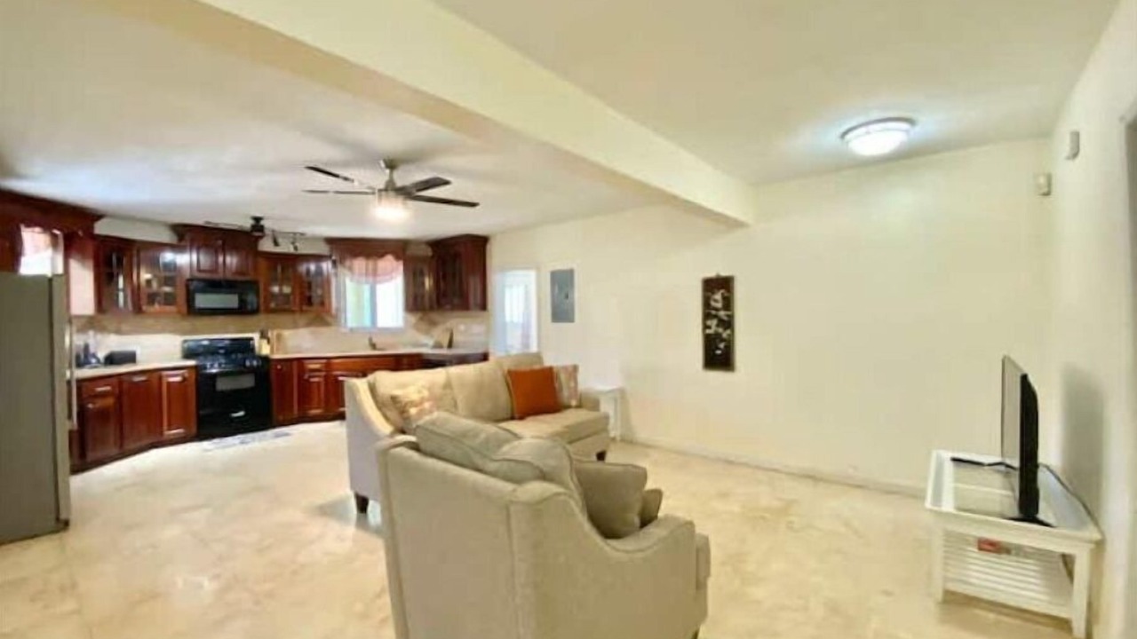 Photo of Livingroom in Testman