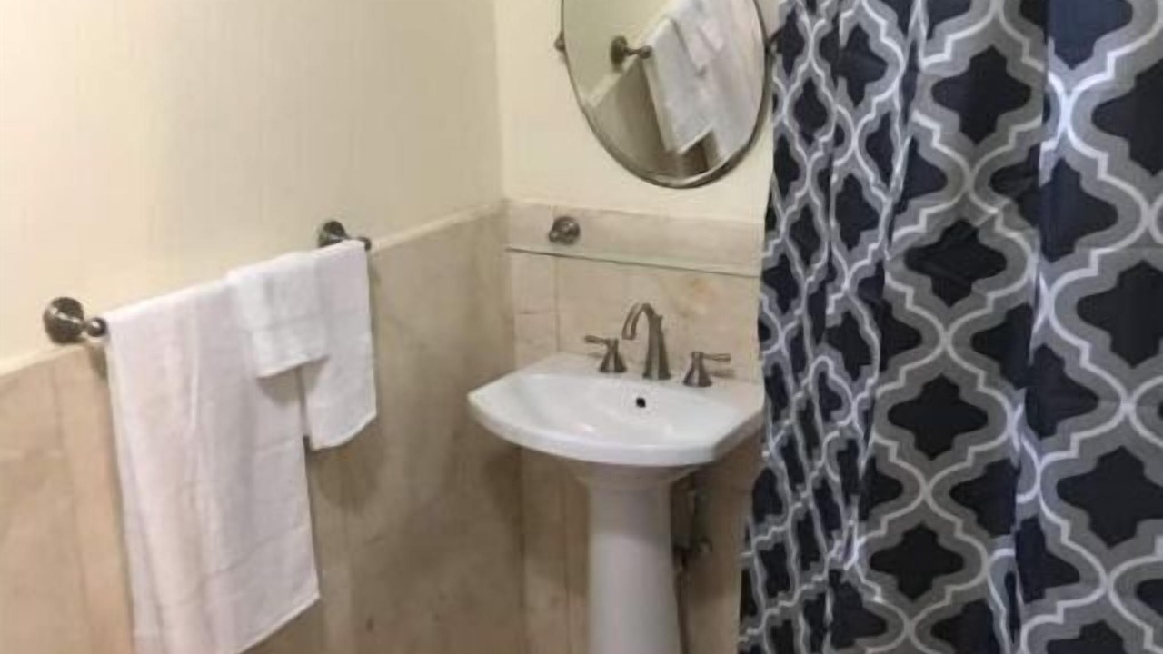 Photo of Bathroom in Testman