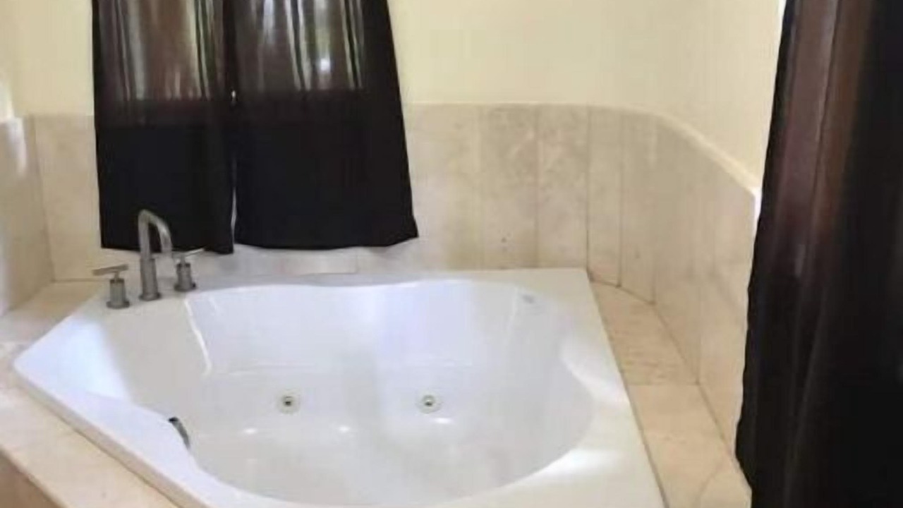 Photo of Bathroom in Testman