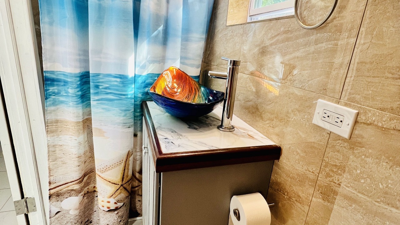 Photo of Bathroom in Estate Caret Bay