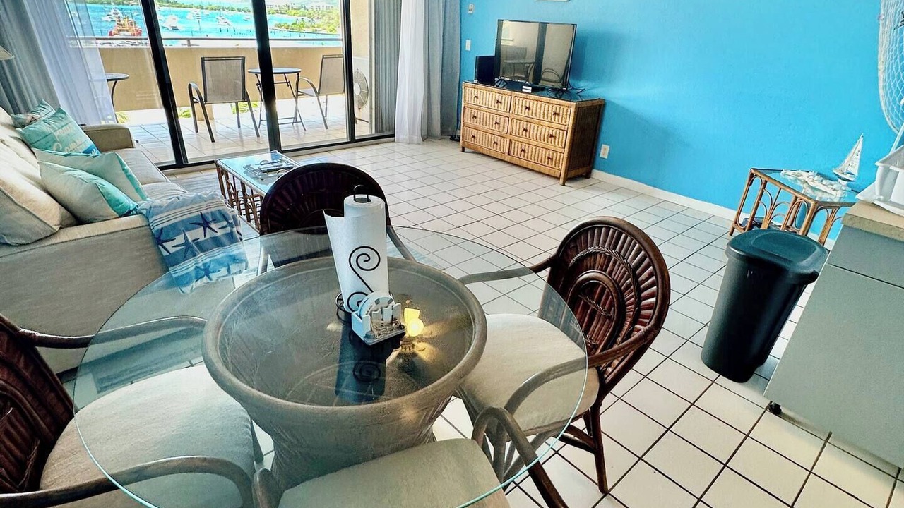 Photo of Livingroom in Red Hook