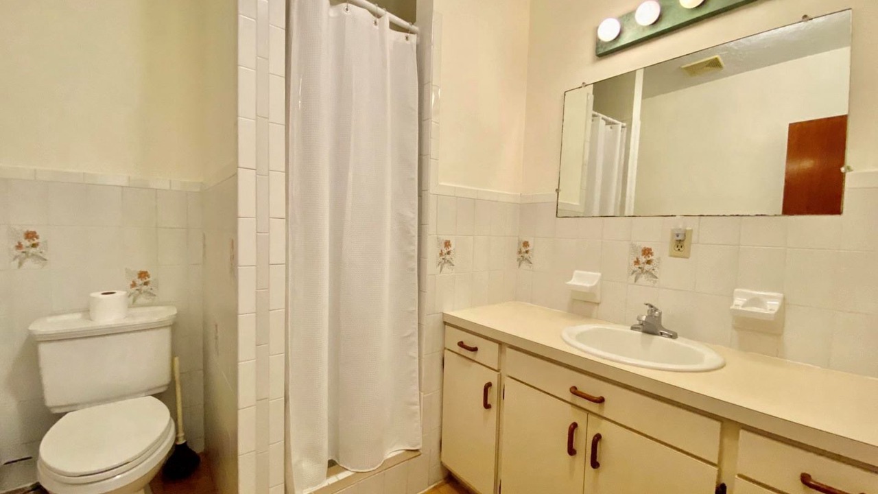 Photo of Bathroom in Nazareth