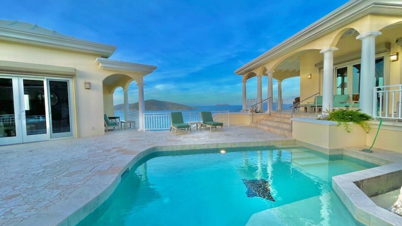 Photo of Outdoor in Estate Peterborg