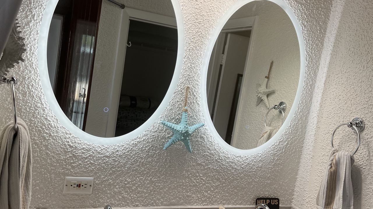 Photo of Bathroom in Bolongo Bay