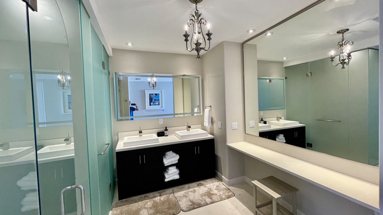 Photo of Bathroom in Hart Bay