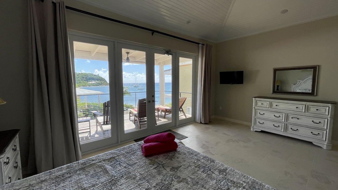 Photo of Bedroom in Hart Bay