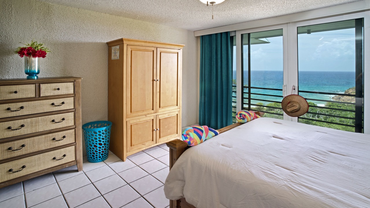 Photo of Bedroom in Bolongo Bay