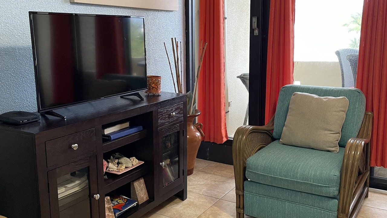 Photo of Livingroom in Estate Golden Rock