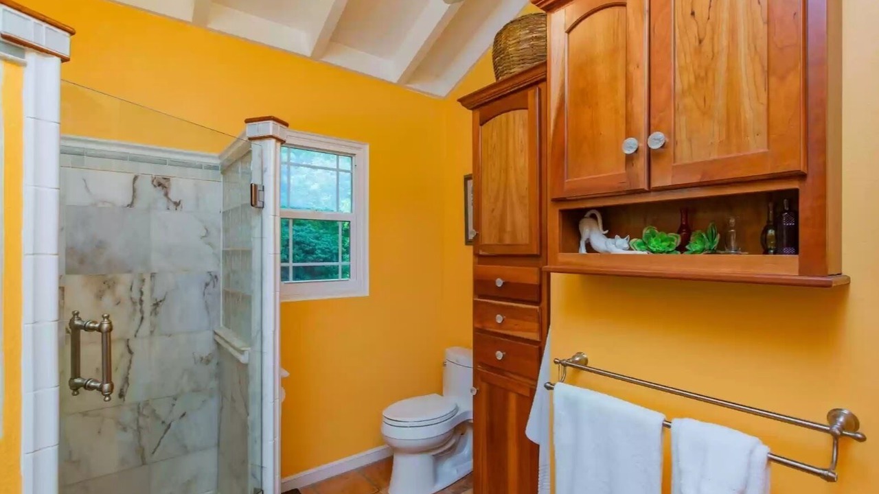 Photo of Bathroom in Cotton Valley