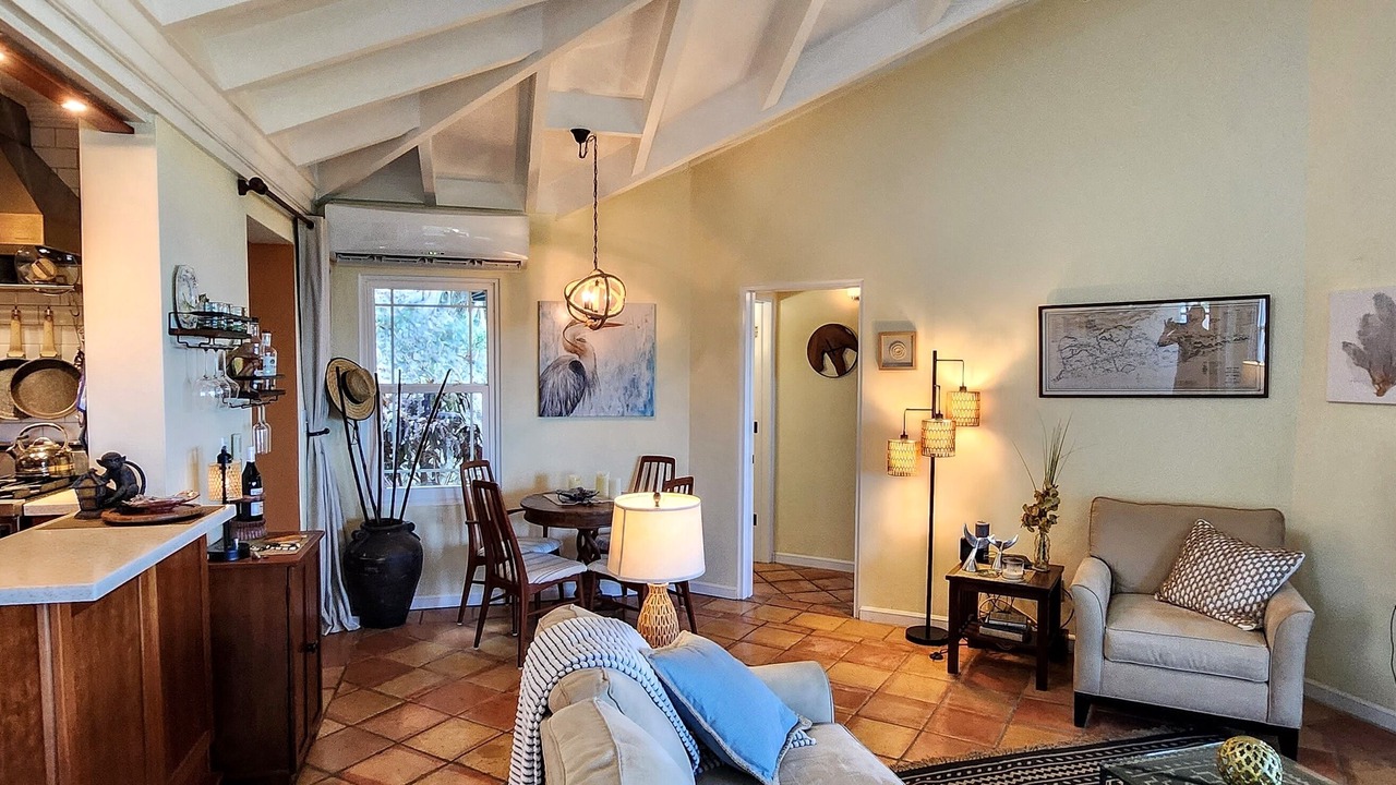Photo of Livingroom in Cotton Valley