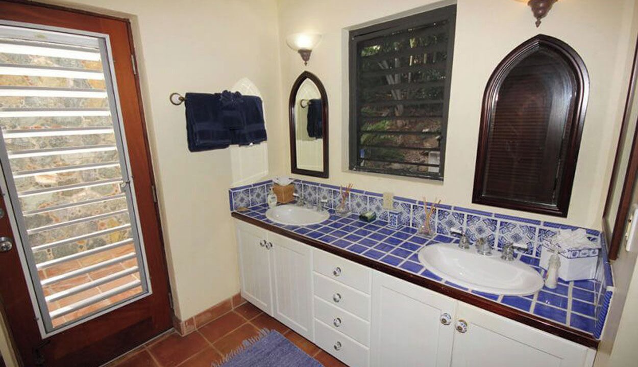 Photo of Bathroom in Rendezvous & Ditleff