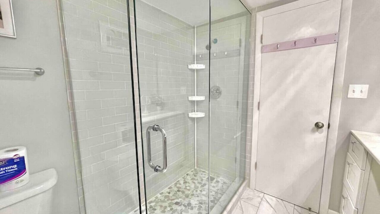 Photo of Bathroom in Bolongo Bay