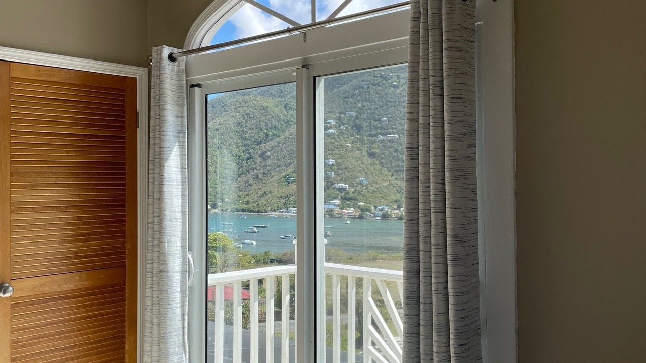 Photo of Bedroom in Seagrape Hill