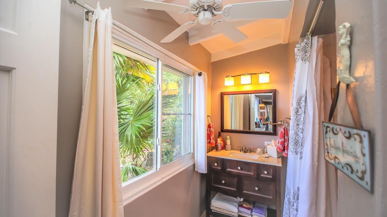 Photo of Bathroom in Cotton Valley