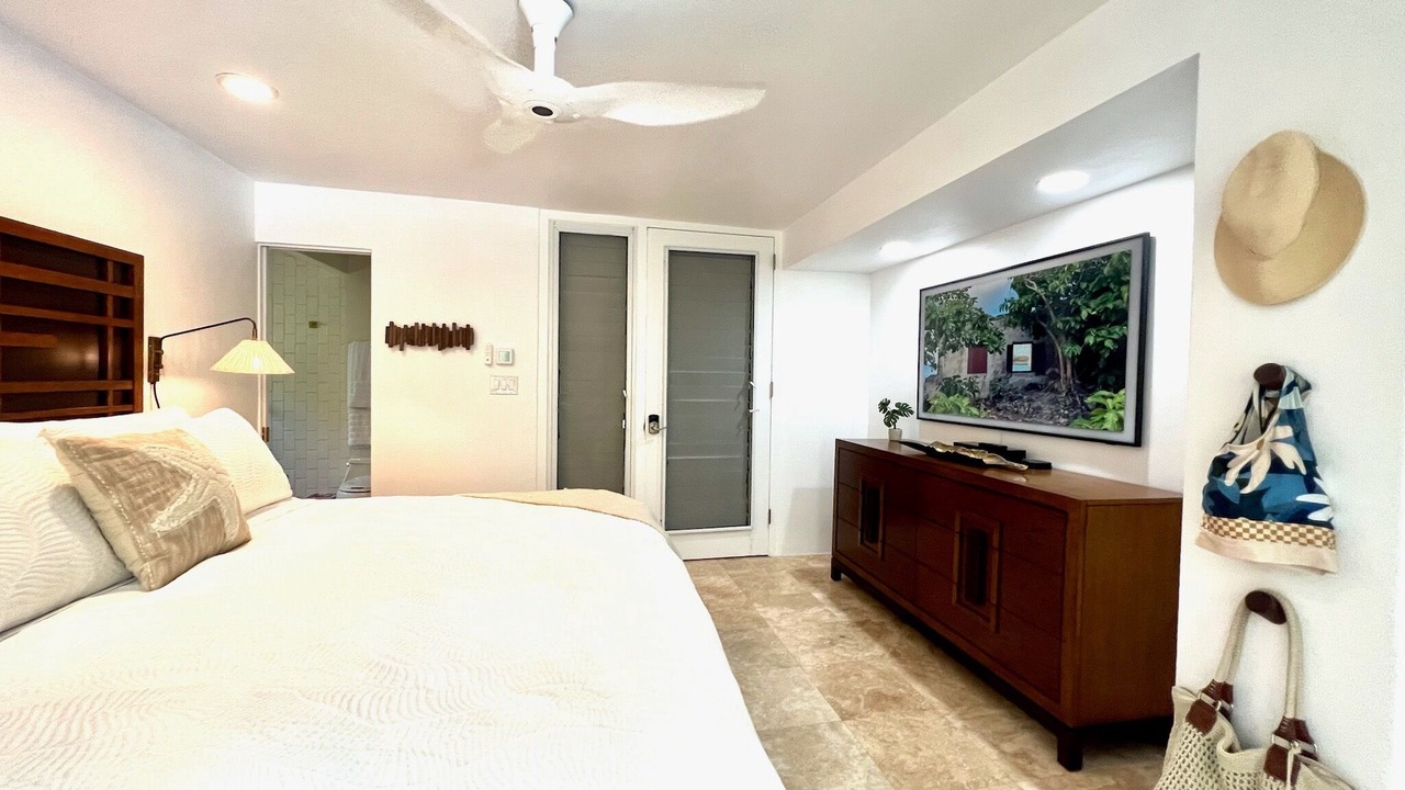 Photo of Bedroom in Hart Bay