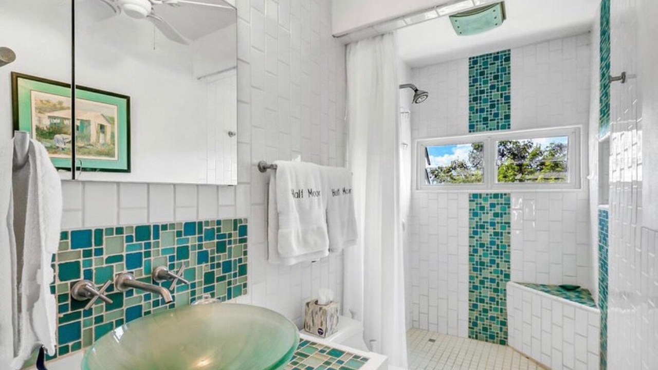 Photo of Bathroom in Hart Bay