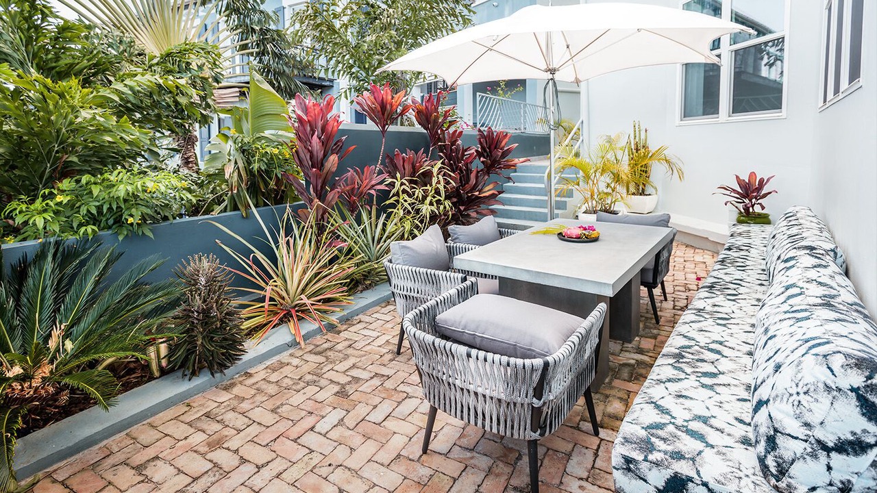 Photo of Outdoor in Estate Queens Quarter