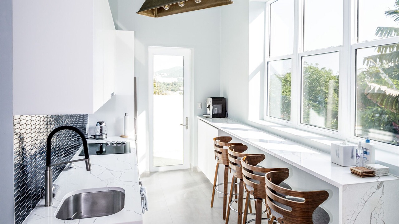 Photo of Kitchen in Estate Queens Quarter