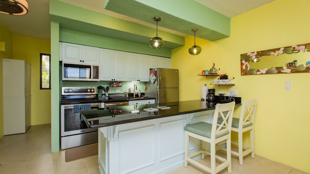 Photo of Kitchen in Estate Golden Rock