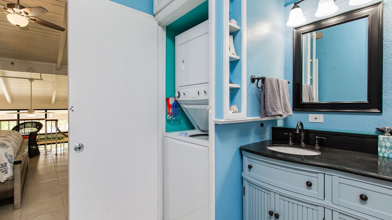 Photo of Bathroom in Estate Golden Rock