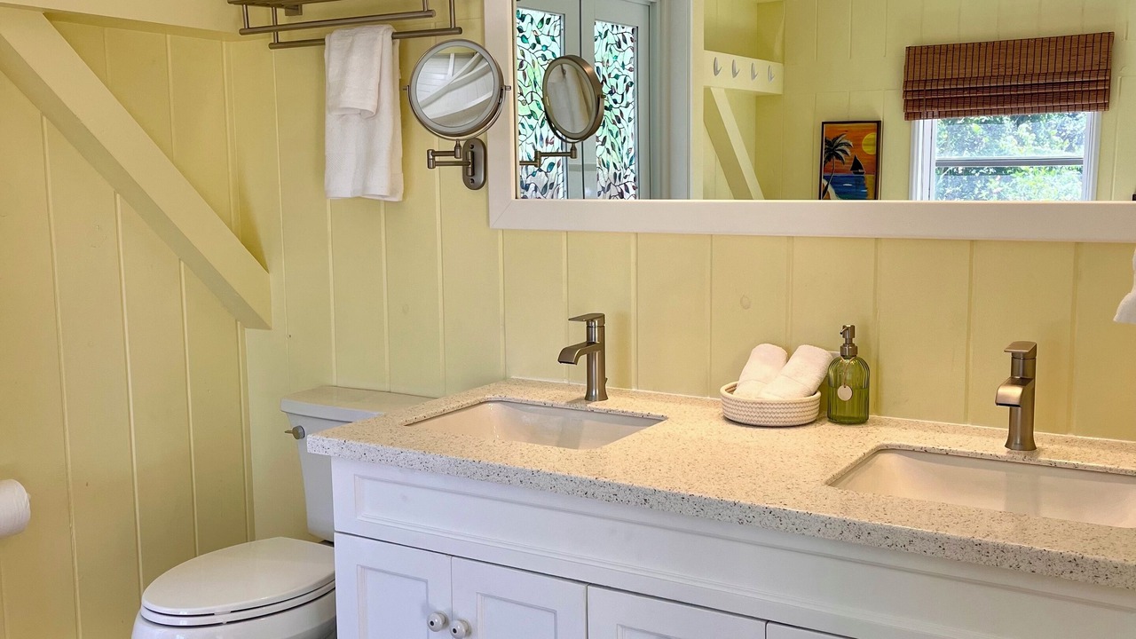 Photo of Bathroom in Estate Caret Bay