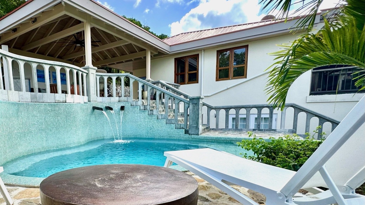 Photo of Outdoor in Estate Saint Quaco and Zimmerman