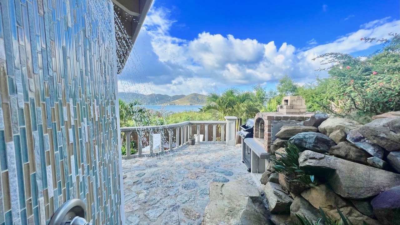 Photo of Outdoor in Estate Saint Quaco and Zimmerman