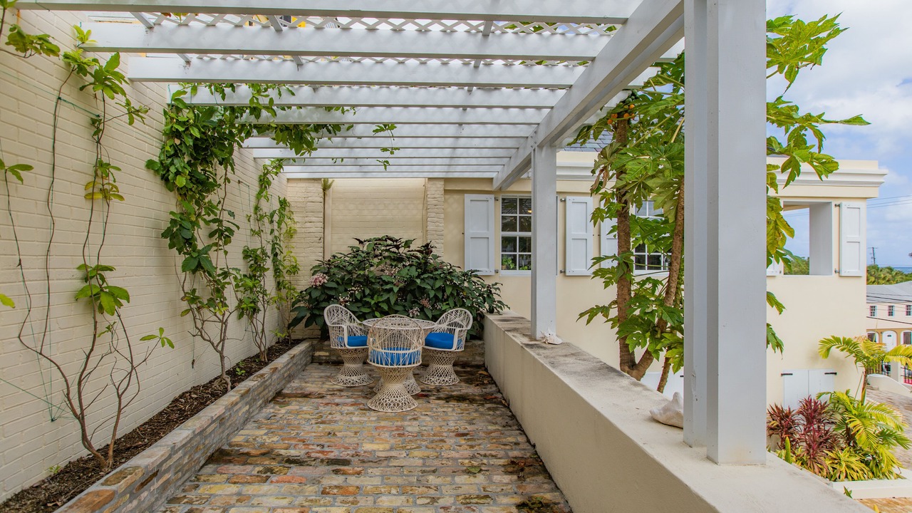 Photo of Patio Balcony in Christiansted