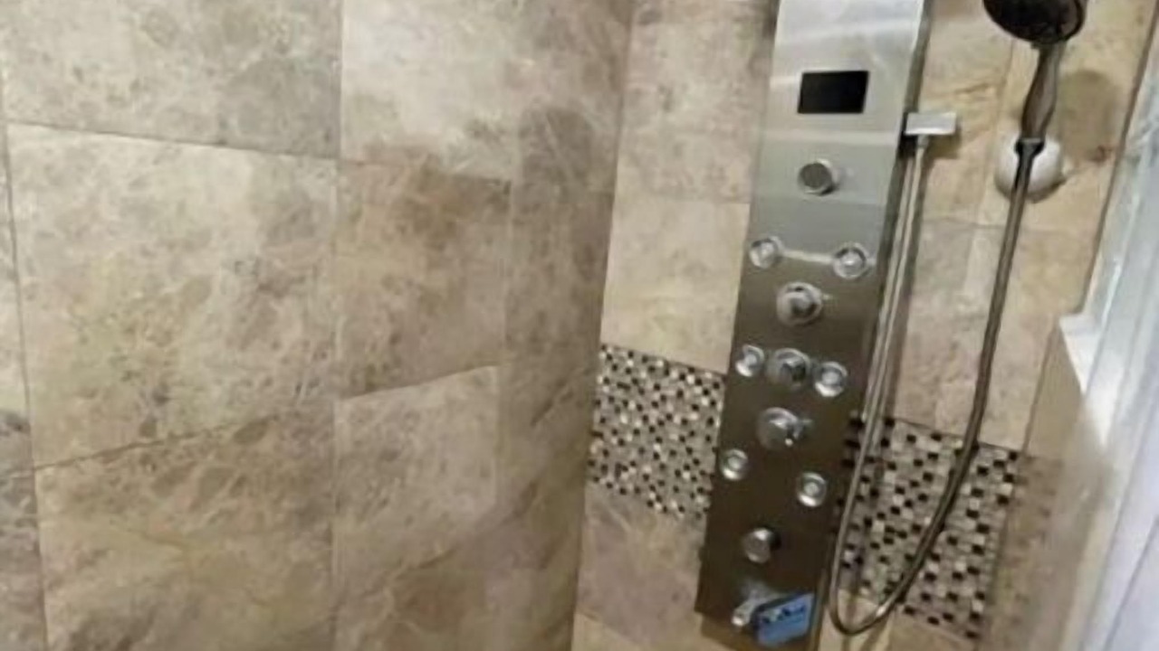 Photo of Bathroom in Estate Rattan