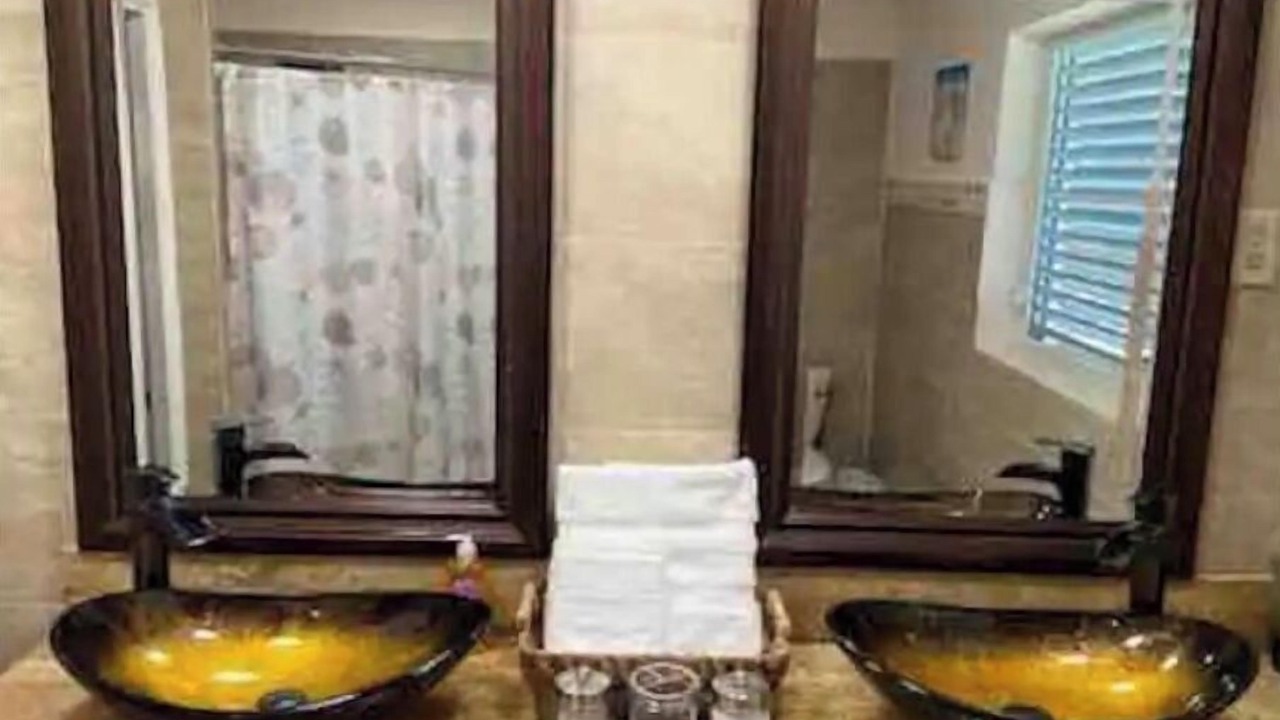 Photo of Bathroom in Estate Rattan