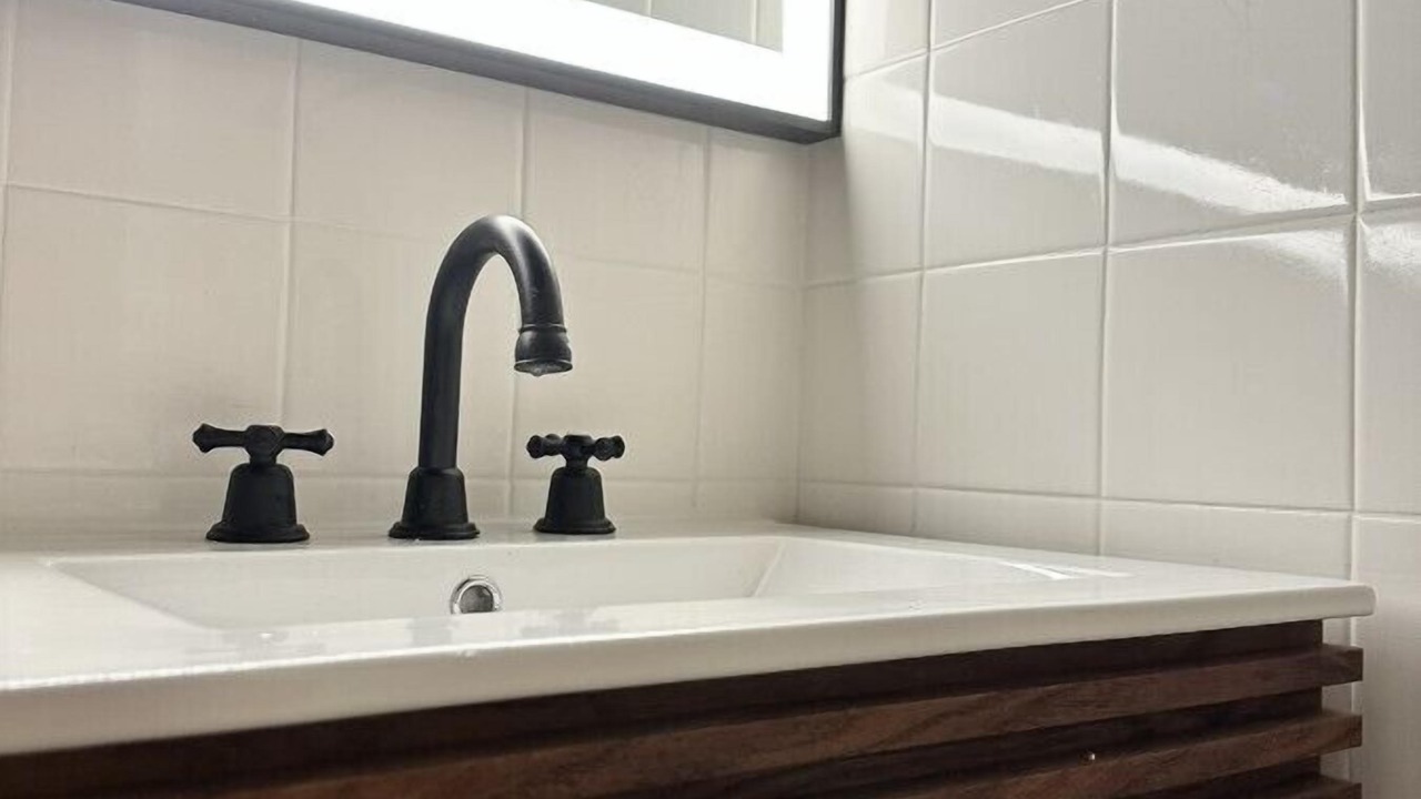 Photo of Bathroom in Cabes Point