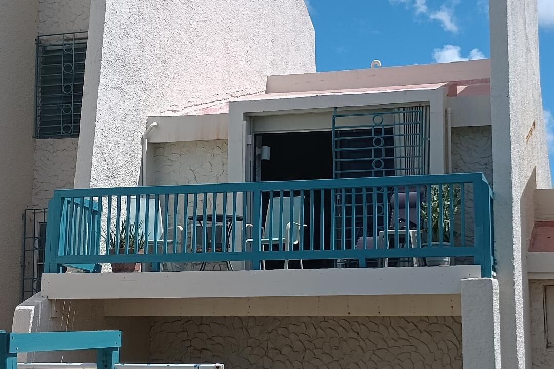 Photo of Patio Balcony in Estate Golden Rock