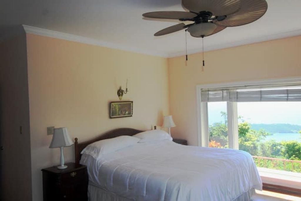 Photo of Bedroom in Estate Charlotte Amalie