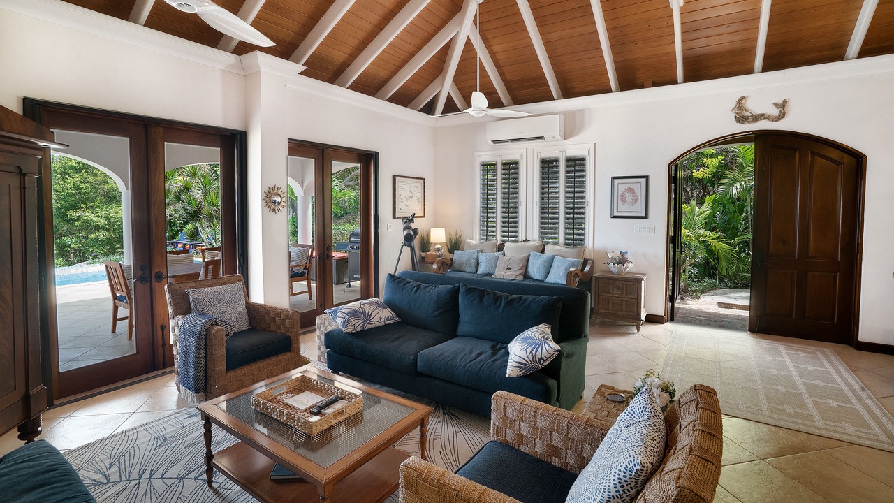 Photo of Livingroom in Estate Adrian