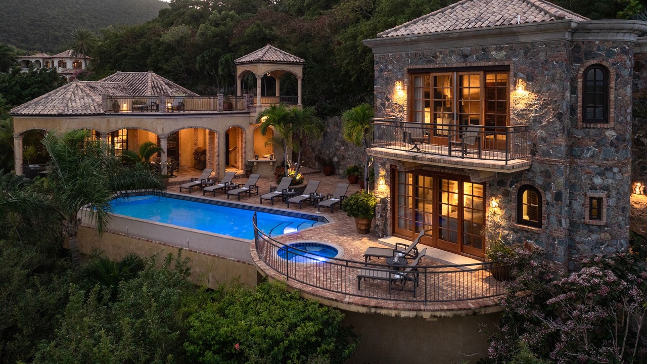 Photo of Outdoor in Maho Bay Quarter