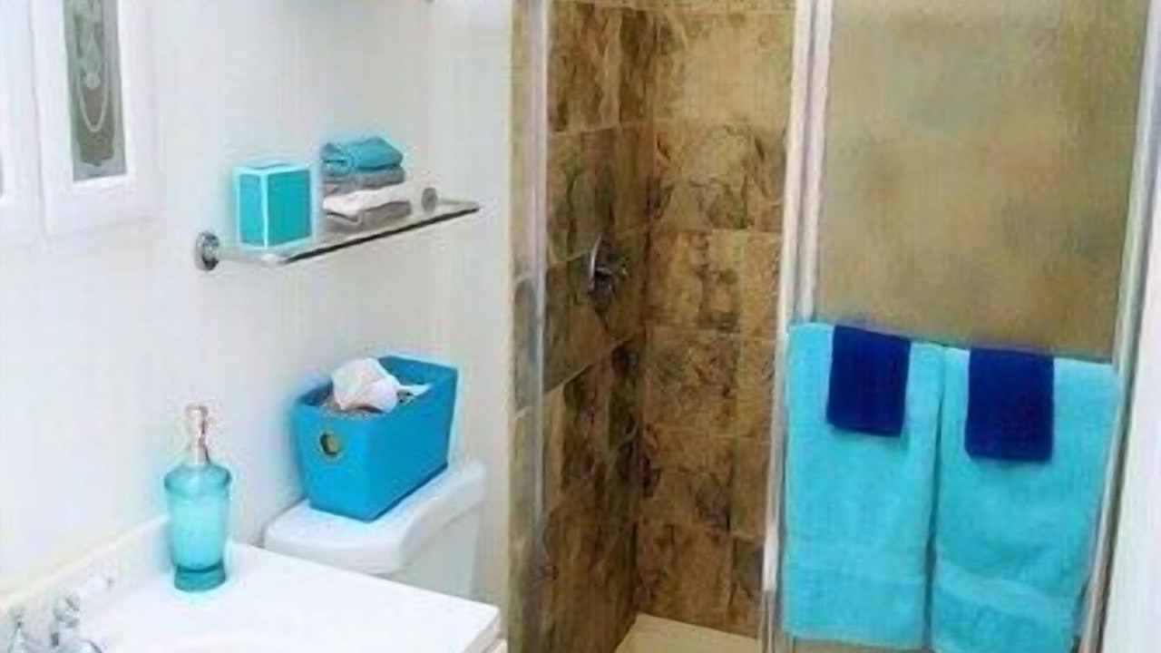 Photo of Bathroom in Estate Golden Rock