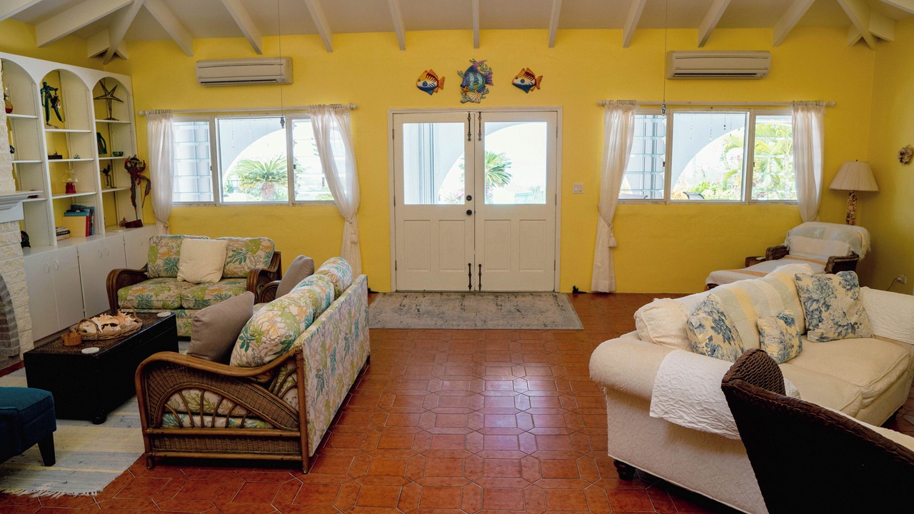 Photo of Livingroom in Sion Farm