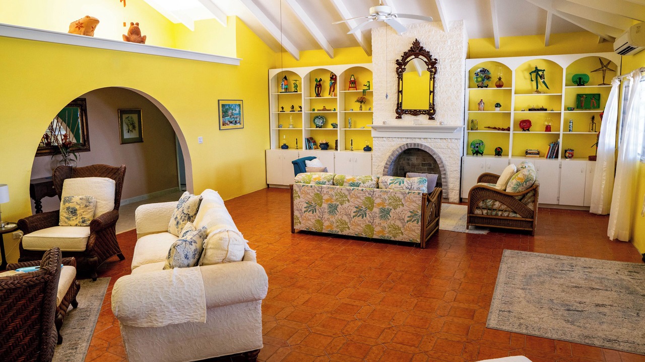 Photo of Livingroom in Sion Farm