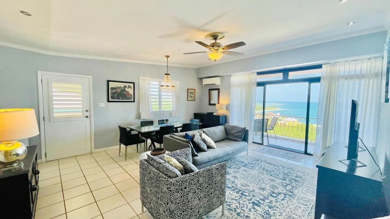 Photo of Bedroom in Estate Coakley Bay