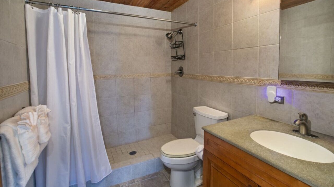 Photo of Bathroom in Estate Peterborg