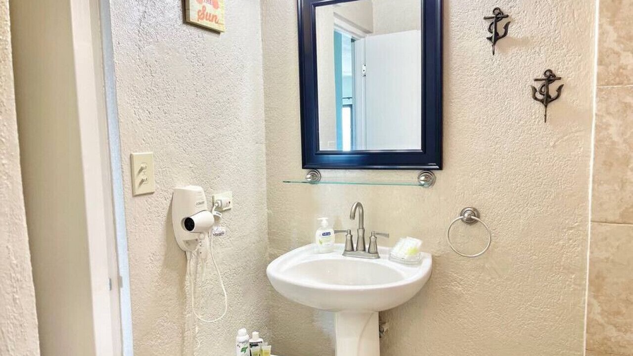 Photo of Bathroom in Estate Lindbergh Bay