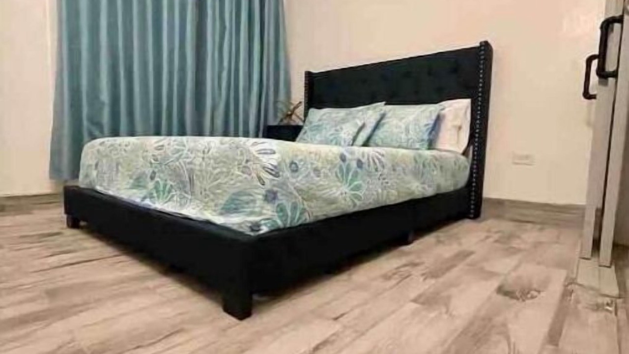 Photo of Bedroom in Estate Mount Welcome