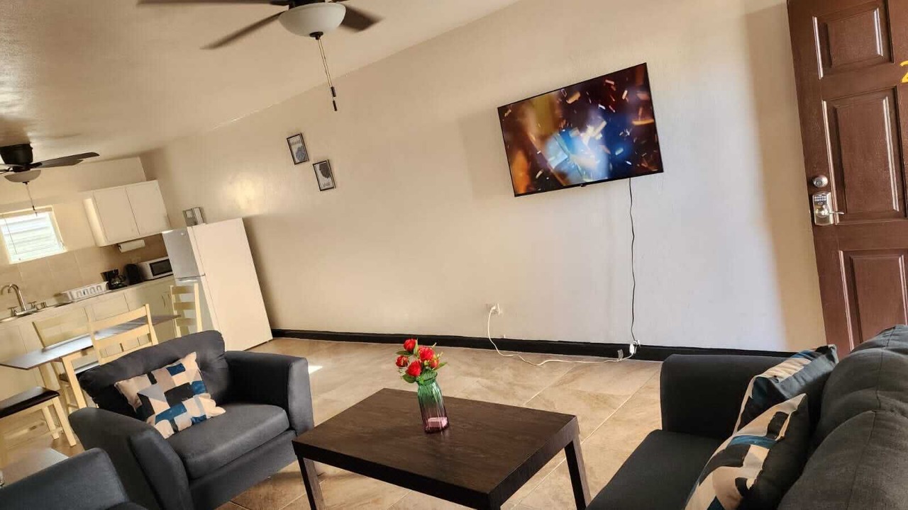 Photo of Livingroom in Estate Lindbergh Bay