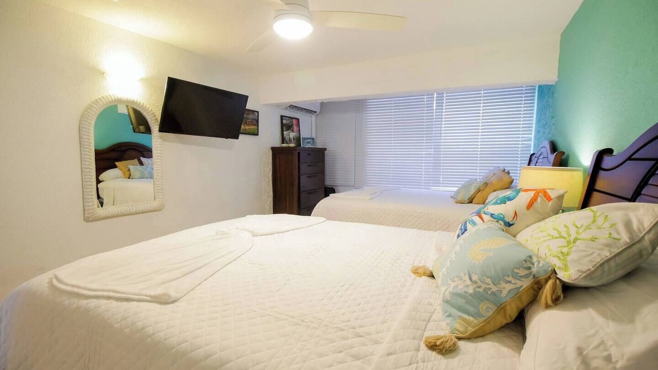 Photo of Bedroom in Orange Grove