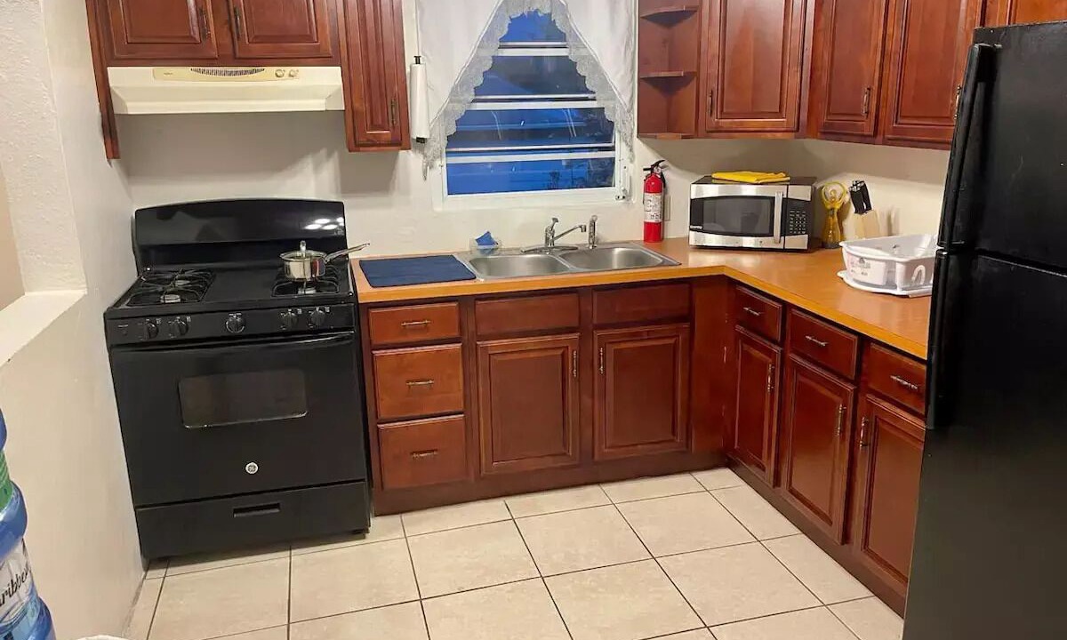 Photo of Kitchen in Estate Clifton Hill