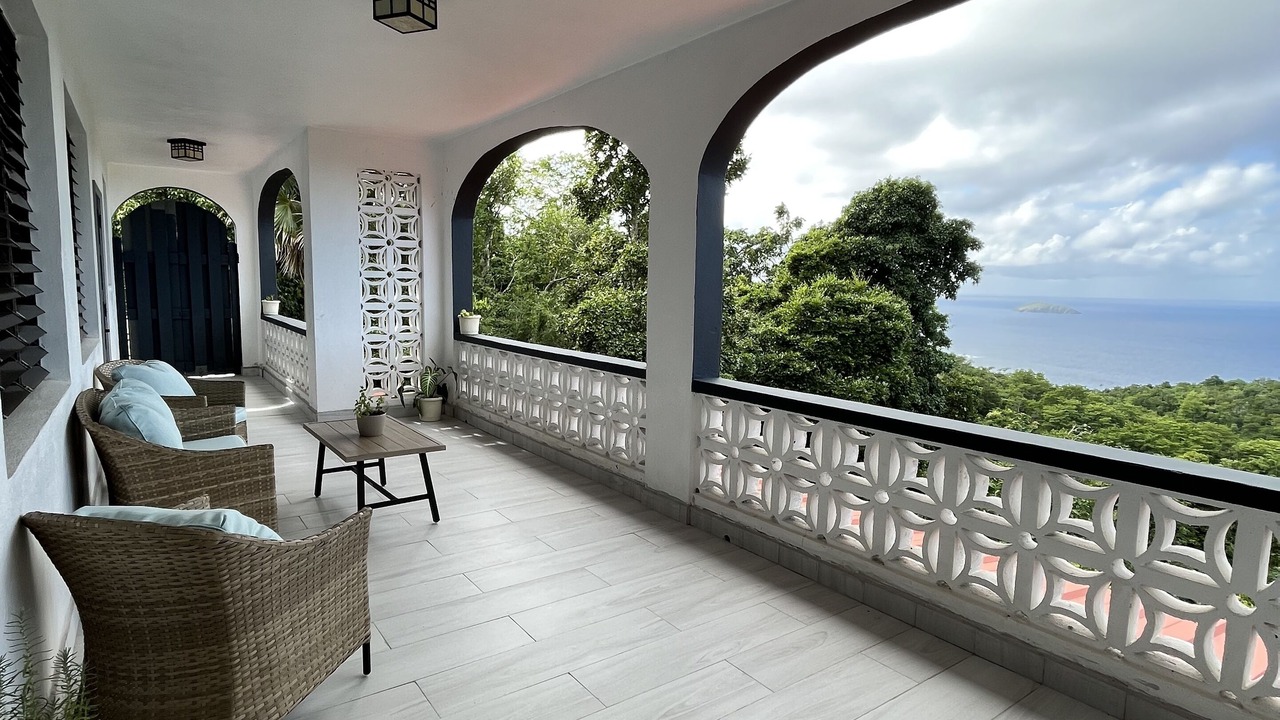 Photo of Patio Balcony in Estate Bordeaux