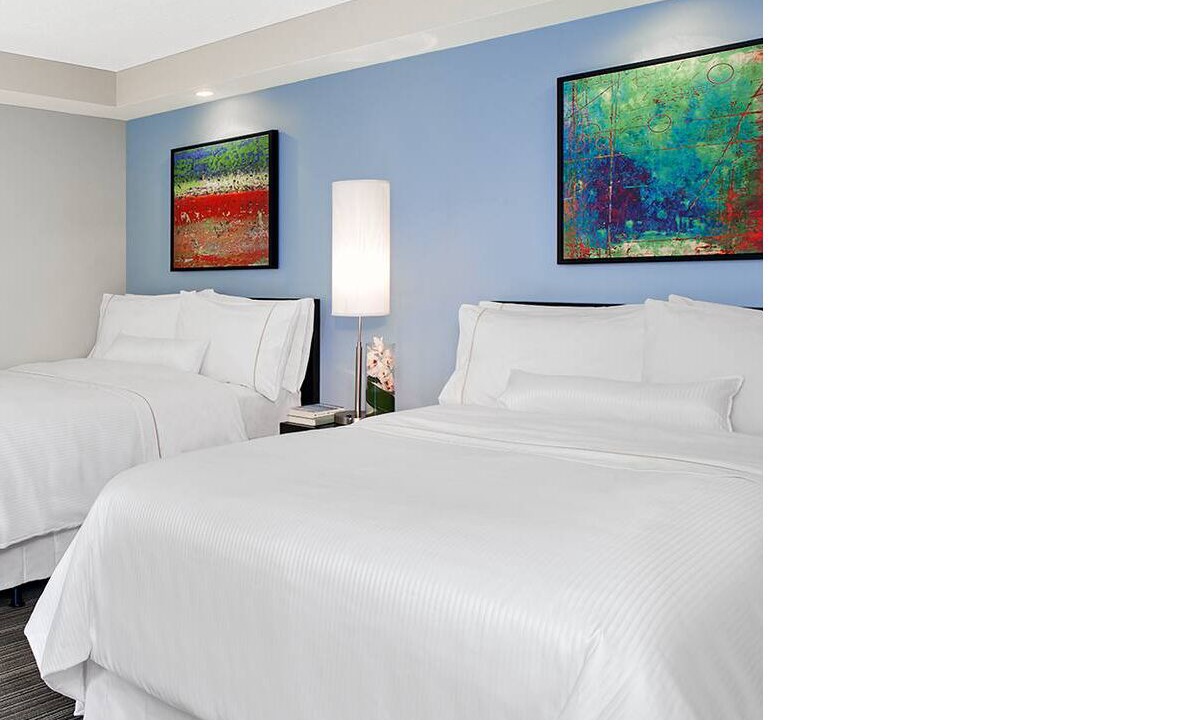 Photo of Bedroom in Estate Parcel of Gift and Regenback